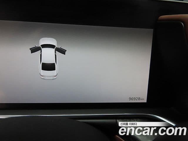 Genesis G90 (RS4) бензин 3.5 турбо e-S/C AWD LWB, 2023 6