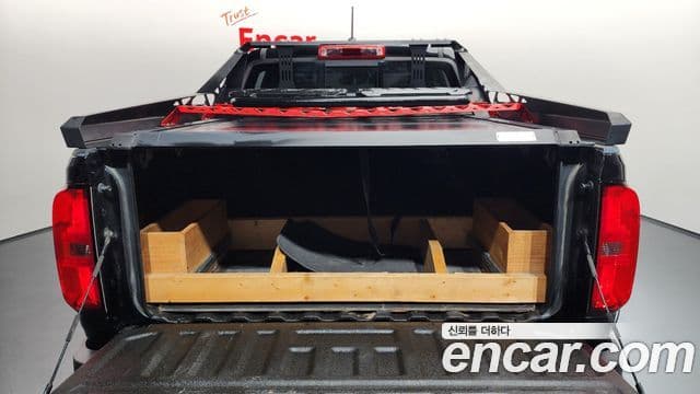 Chevrolet(GM대우) real New 콜로라도 3.6 Z71-X Midnight 4WD, 2021 20