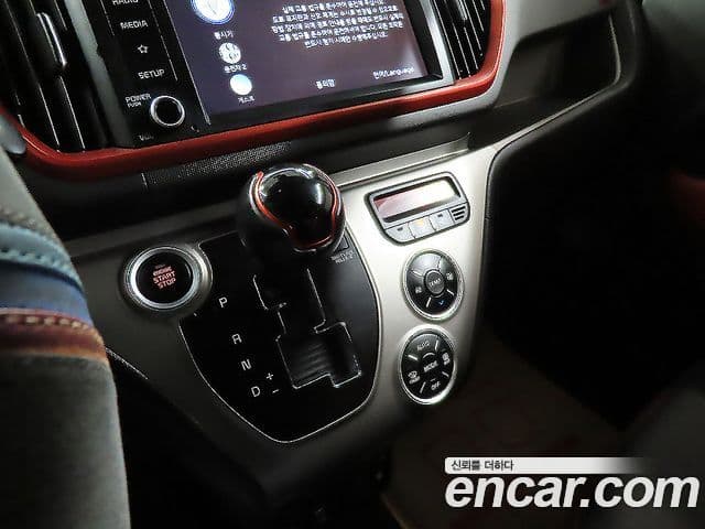 Kia The / новый New Ray Signature, 2021 8