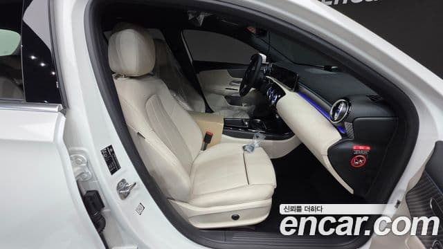 Mercedes-Benz A-класс W177 A220 хэтчбек, 2026 10