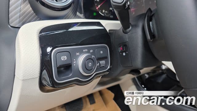 Mercedes-Benz A-класс W177 A220 хэтчбек, 2026 13