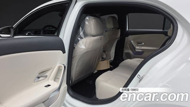 Mercedes-Benz A-класс W177 A220 хэтчбек, 2026 18