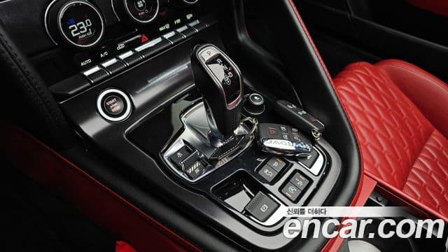 Jaguar F-TYPE X152, 2019 9