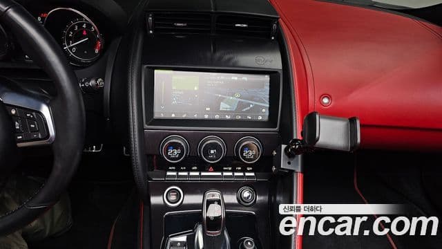 Jaguar F-TYPE X152, 2019 13