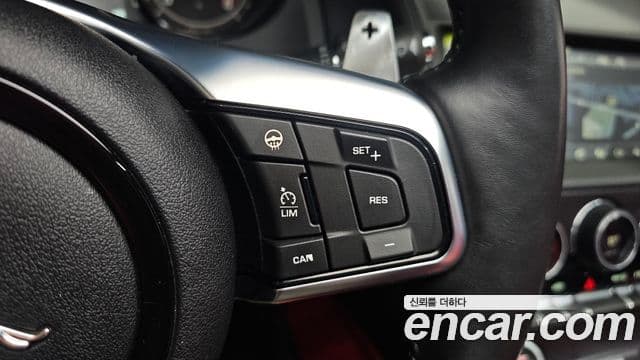 Jaguar F-TYPE X152, 2019 17