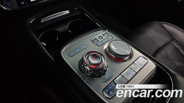 Genesis G90 (RS4) бензин 3.5 турбо AWD, 2022 9