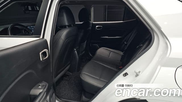 Hyundai Venue 1.6 Modern Plus, 2022 12