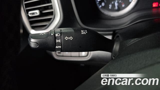 Hyundai Venue 1.6 Modern Plus, 2022 19