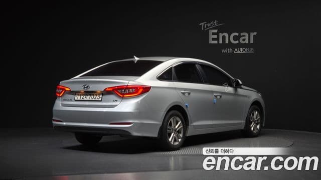 Hyundai LF Sonata Style, 2016 2