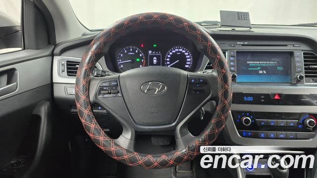 Hyundai LF Sonata Style, 2016 13