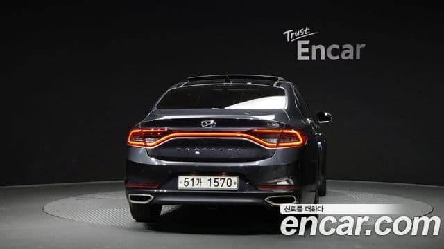 Hyundai Grandeur IG гибрид Special, 2018 4