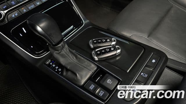 Hyundai Grandeur IG гибрид Special, 2018 9