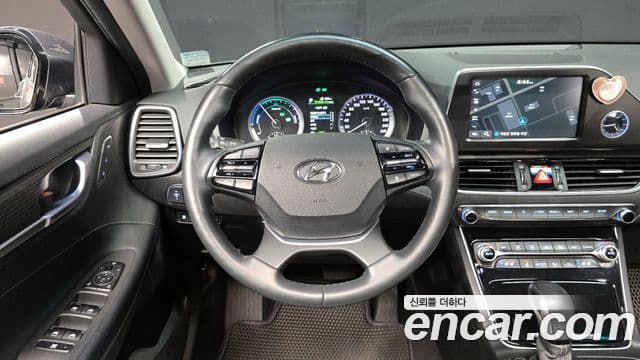 Hyundai Grandeur IG гибрид Special, 2018 13