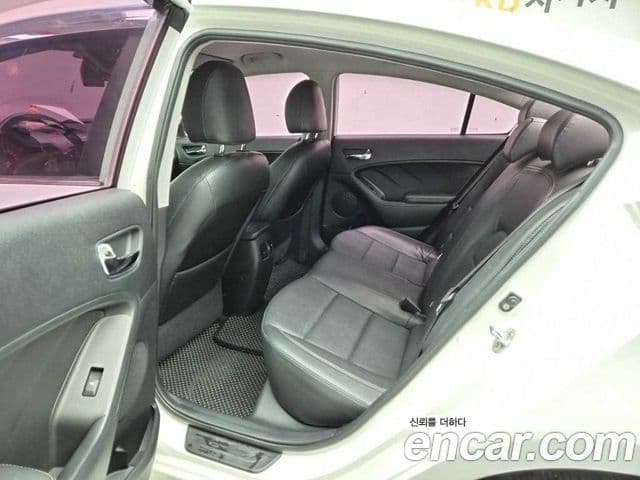 Kia K3 Prestige, 2015 12