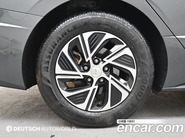 Hyundai Sonata гибрид (DN8) Modern, 2022 все фото