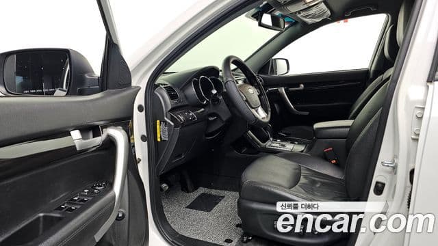 Kia Sorento R топовая версия, 2011 11