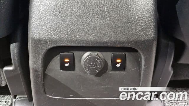 Kia Sorento R топовая версия, 2011 18