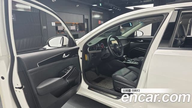 Kia All New K7 Prestige, 2016 11