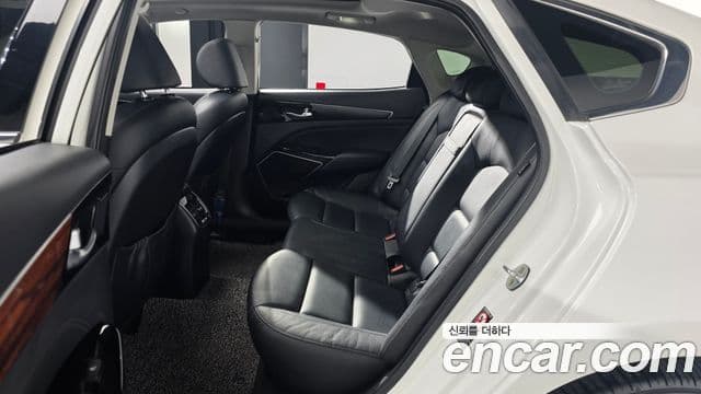 Kia All New K7 Prestige, 2016 12