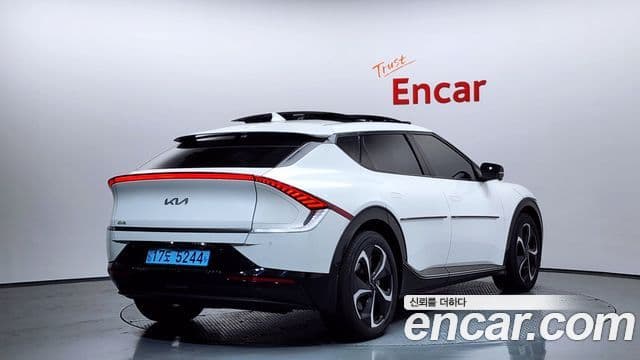 Kia EV6 Earth, 2023 2