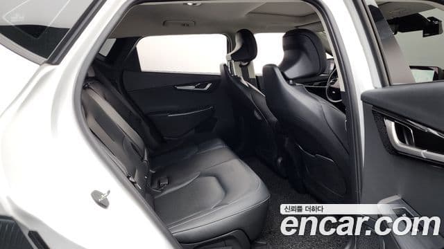 Kia EV6 Earth, 2023 12