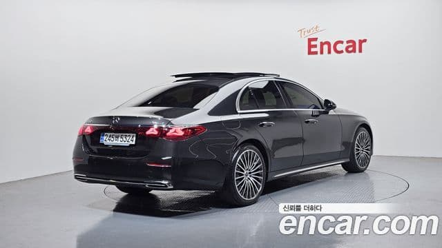 Mercedes-Benz E-класс W214 Exclusive, 2024 2