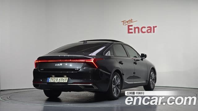 Kia K8 гибрид Signature, 2022 2