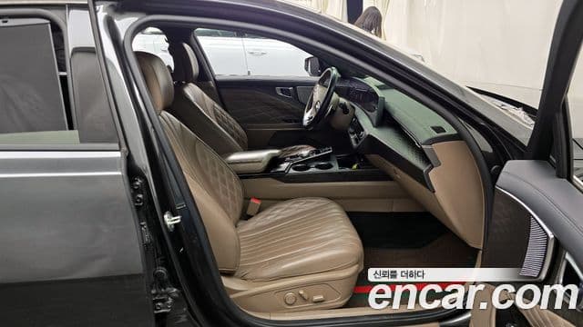 Kia K8 гибрид Signature, 2022 11