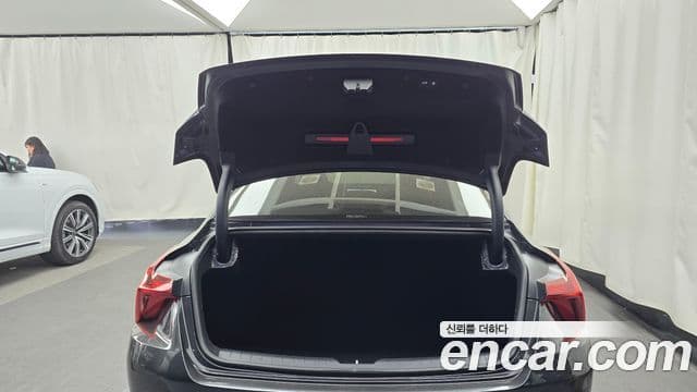 Kia K8 гибрид Signature, 2022 20