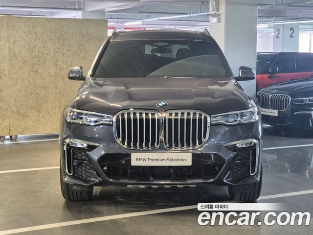 BMW X7 (G07) xDrive 40i M Sport 6인승, 2021 3