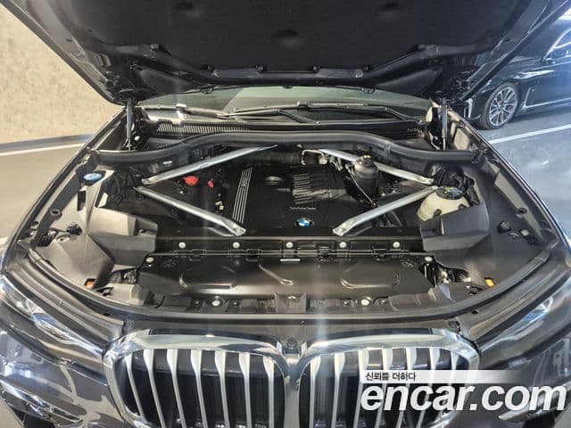 BMW X7 (G07) xDrive 40i M Sport 6인승, 2021 6