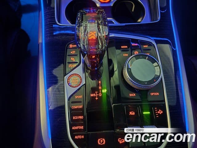BMW X7 (G07) xDrive 40i M Sport 6인승, 2021 9