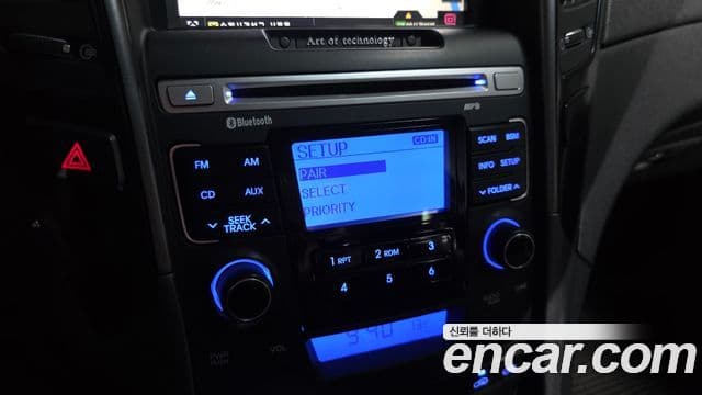 Hyundai YF Sonata Premier, 2011 17