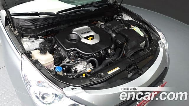 Hyundai Sonata гибрид Royal, 2012 6