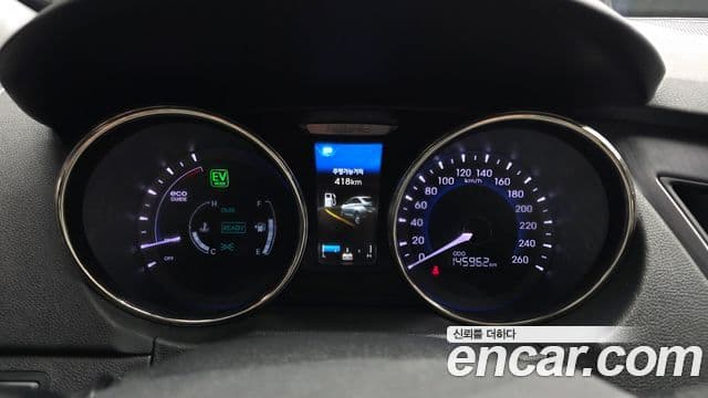 Hyundai Sonata гибрид Royal, 2012 8