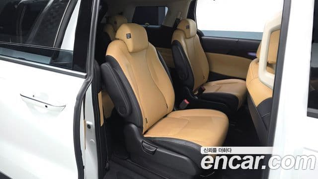 Kia Carnival 4세대 Signature, 2023 11