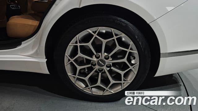 Genesis G80 (RG3) бензин 2.5 турбо AWD, 2022 все фото