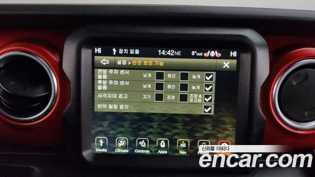 Jeep Wrangler (JL) 2.0 Rubicon 2도어, 2022 16