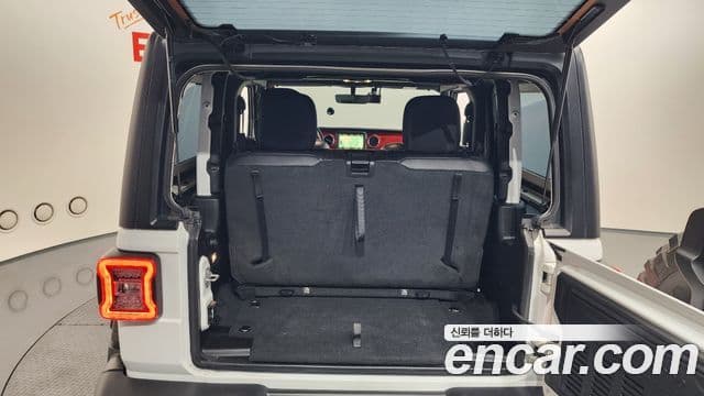 Jeep Wrangler (JL) 2.0 Rubicon 2도어, 2022 20
