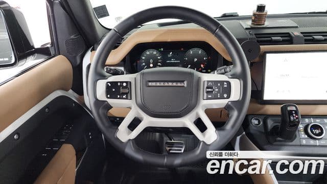 Land Rover Defender (L663) 110 D300 X-Dynamic HSE, 2025 13