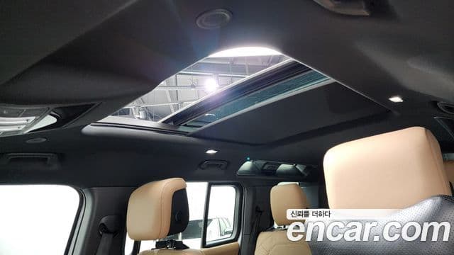 Land Rover Defender (L663) 110 D300 X-Dynamic HSE, 2025 19