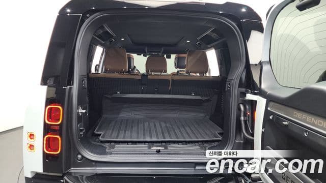 Land Rover Defender (L663) 110 D300 X-Dynamic HSE, 2025 20