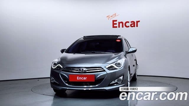 Hyundai i40 살룬 Premium, 2013 3