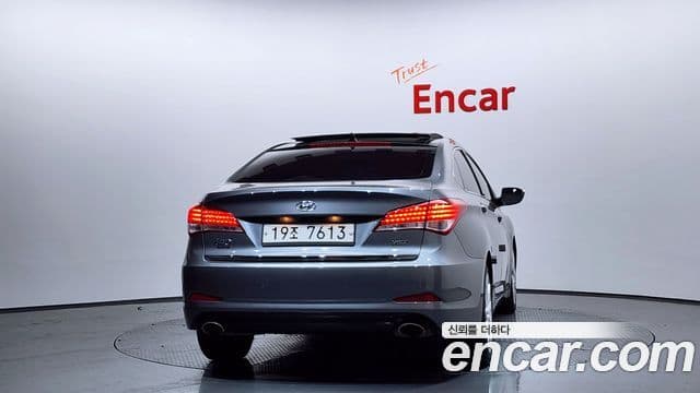 Hyundai i40 살룬 Premium, 2013 4