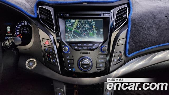 Hyundai i40 살룬 Premium, 2013 15