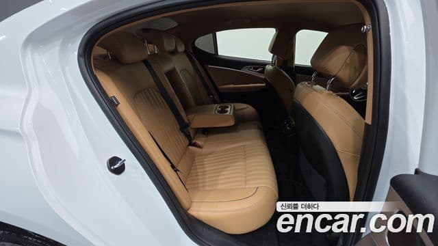 Genesis The / новый New G70, 2023 19