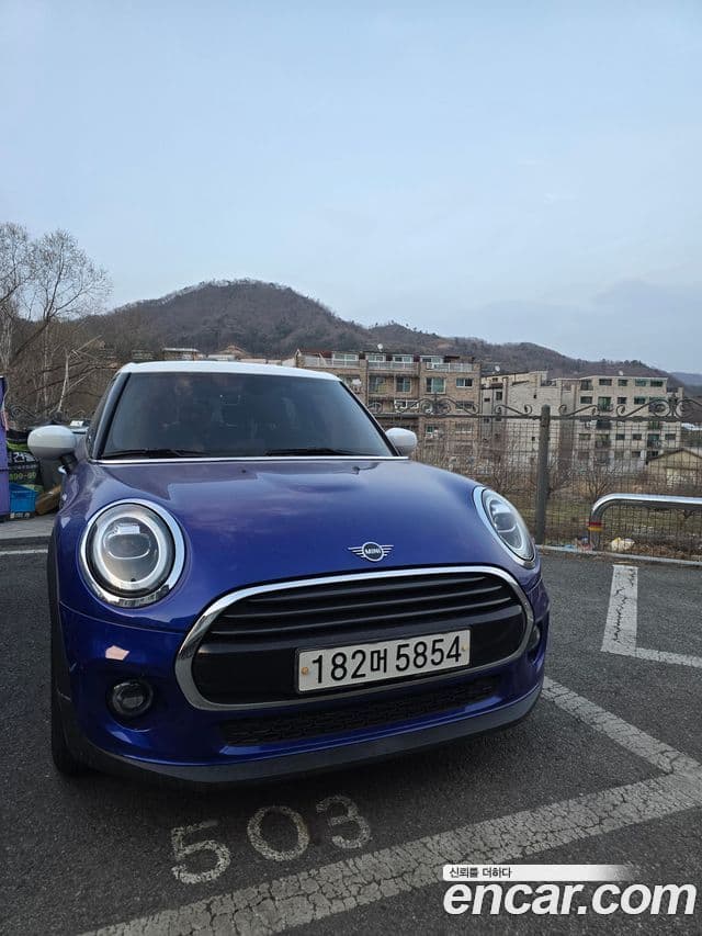 Mini Cooper 3세대, 2021 2