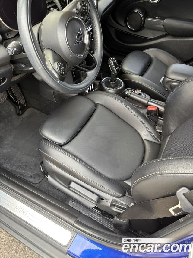 Mini Cooper 3세대, 2021 15