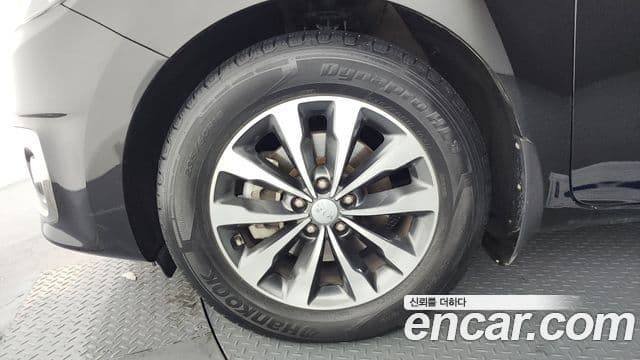 Kia All New Carnival Luxury, 2018 все фото