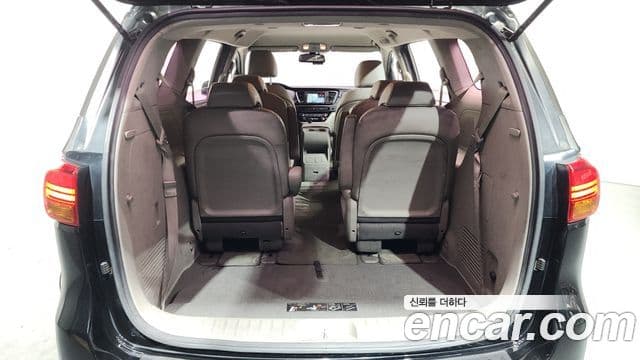Kia All New Carnival Luxury, 2018 20